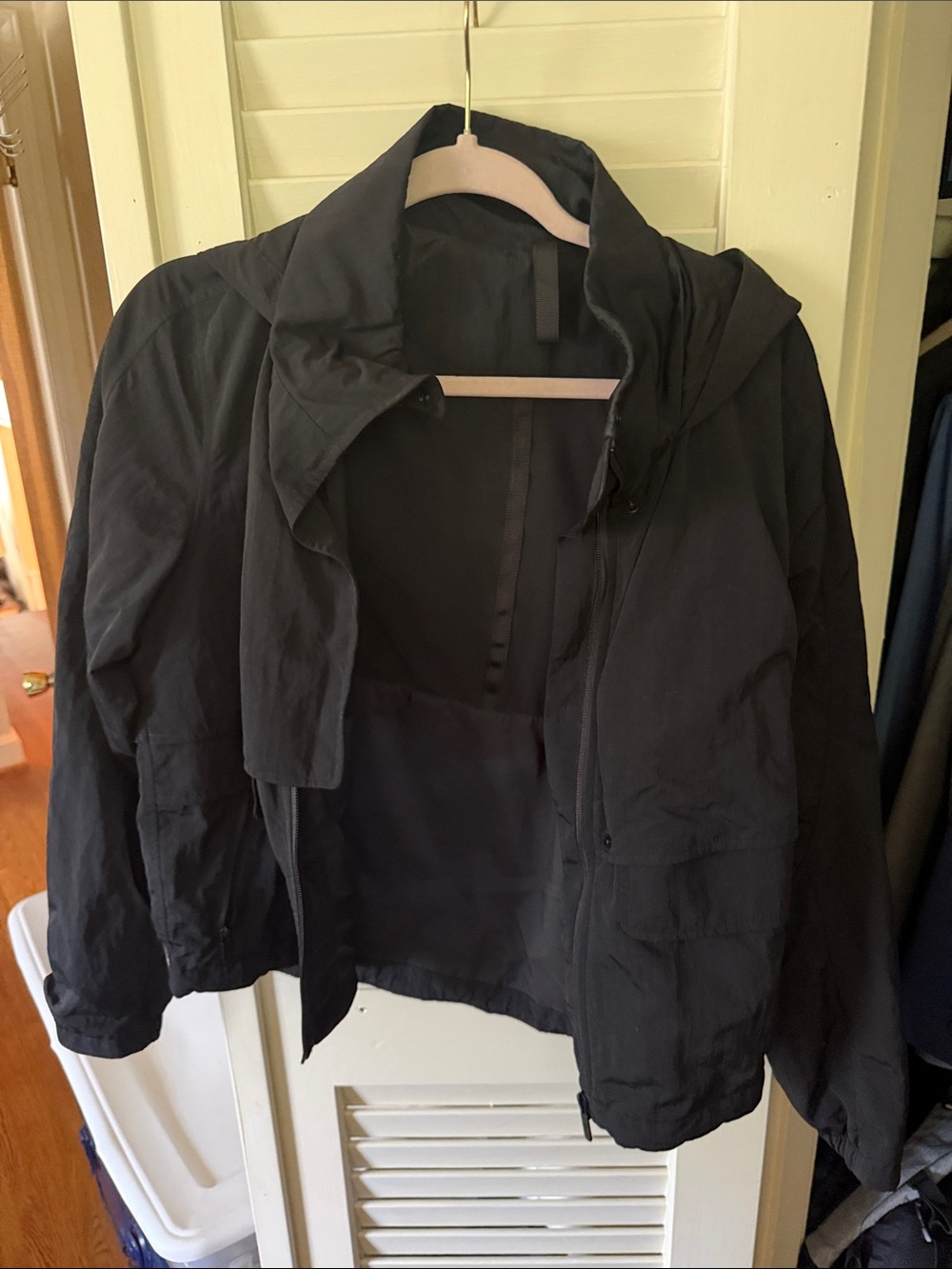 Lululemon Women's Black Align Jacket - Lightweight Coat